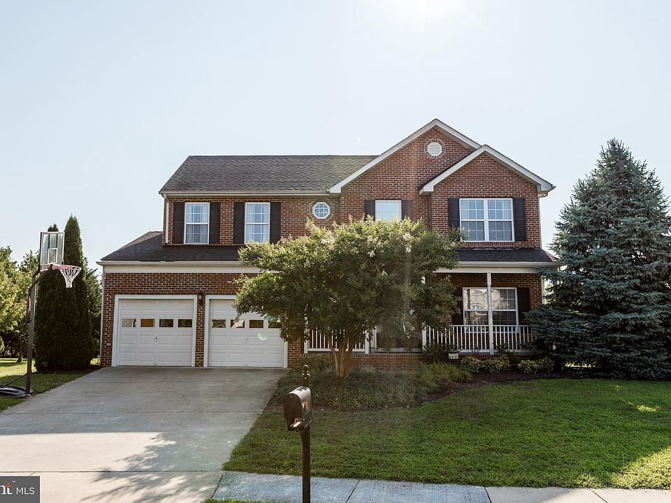 1st image of 306 Clydesdale Dr