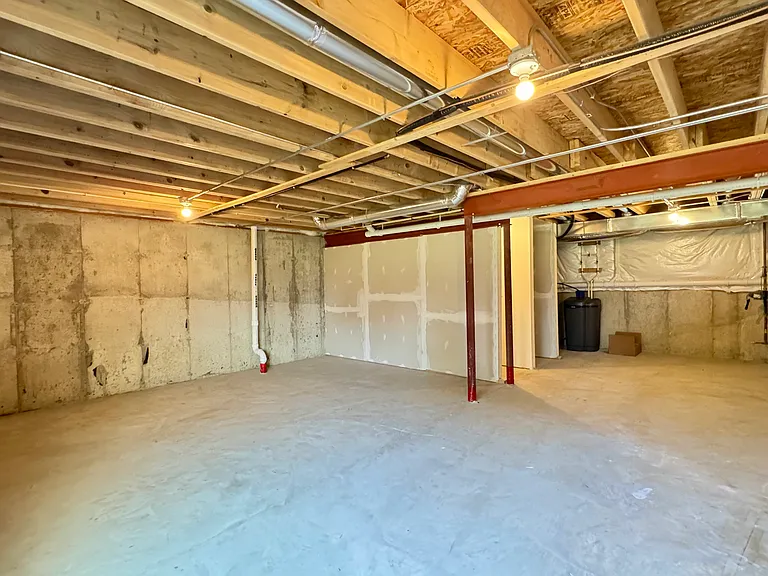 15036 W Cyrus Dr — Photo 25