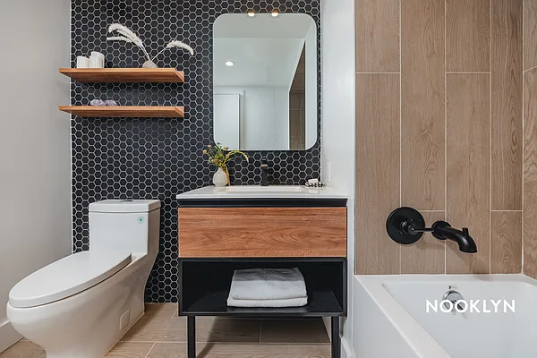 Rented by Nooklyn NYC LLC | media 35