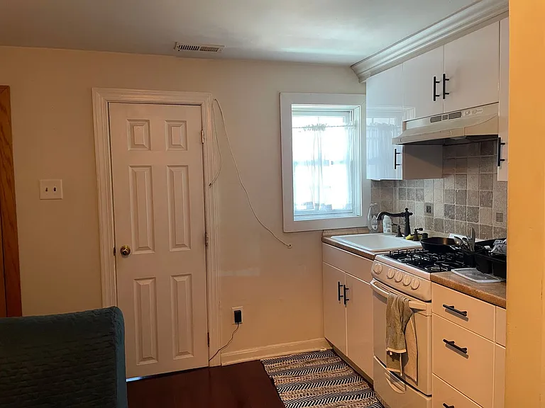 1908 Aliceanna St. — Photo 15