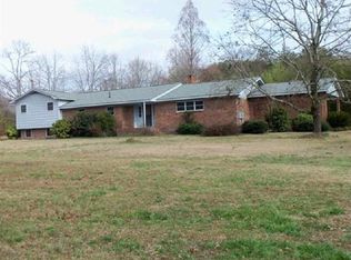 1846 Beaverdale Rd NE, Dalton, GA 30721