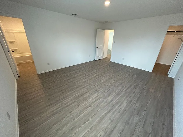 4206 Osmosis Dr — Photo 21
