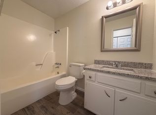 1502 Thrush St #B, Springdale, AR 72764