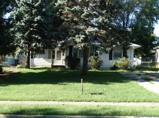 1613 Governor St, Springfield, IL 62704