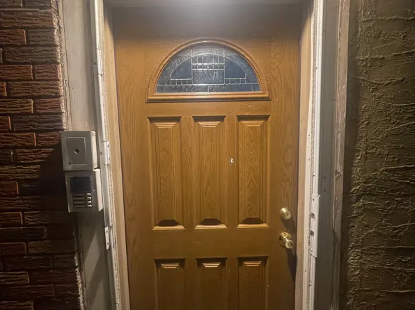 161 W 20th St APT 2, Bayonne, NJ 07002