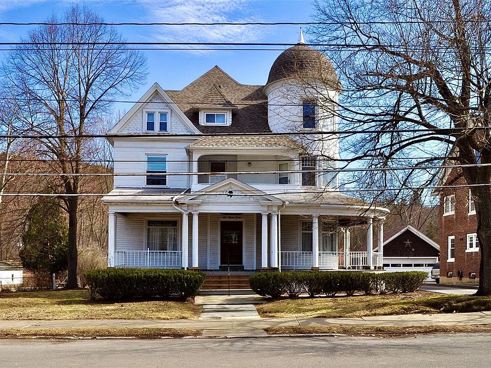 1st image of 694 Chenango St