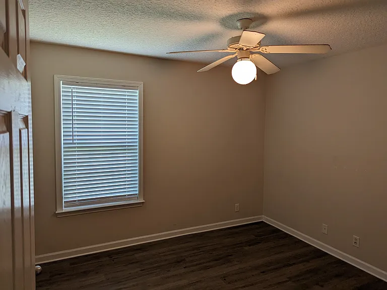 155 Drew Cir — Photo 8