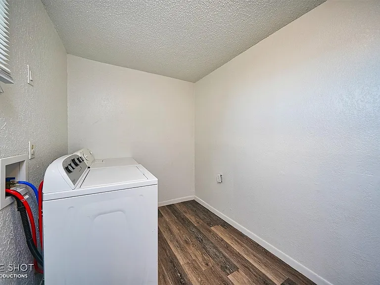1234 S Crockett Dr — Photo 13