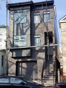 124 Thorne St #1, Jersey City, NJ, 07307