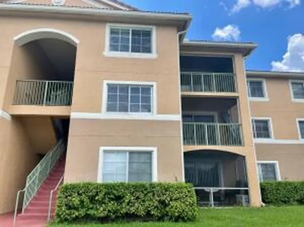 3690 NW Mediterranean Lane #305, Jensen Beach, FL 34957