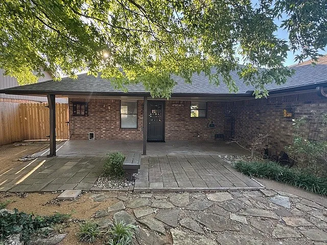 920 Countrywood Ln — Photo 24