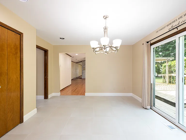 6275 Fairbrook Ct — Photo 68