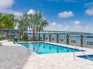 41 SW Seminole St #403, Stuart, FL 34994