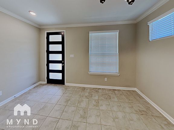 2nd image of 2431 Carino Mdw