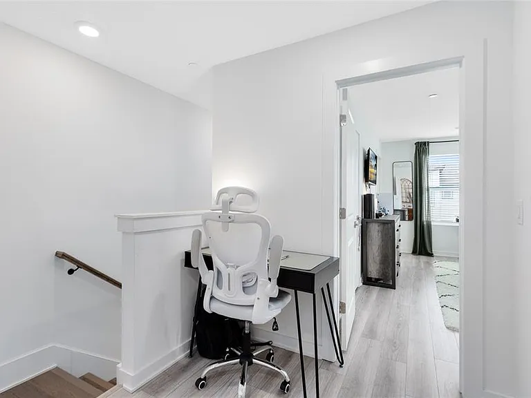 12938 Gabor Ave — Photo 21