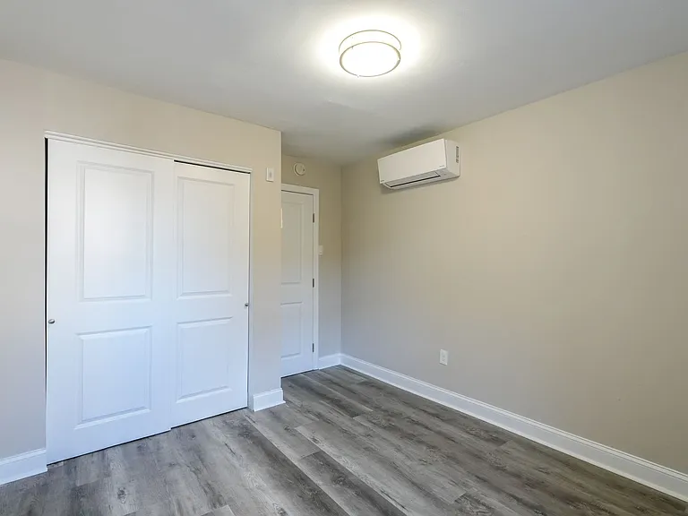 1335 S 8th St — Photo 20