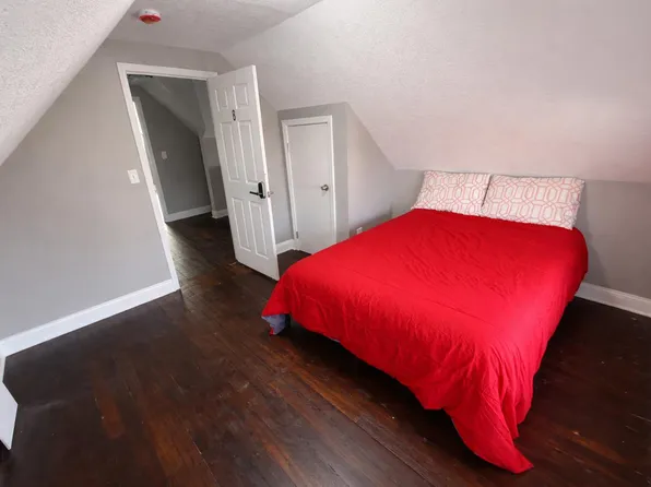 (undisclosed Address), Kansas City, MO 64109