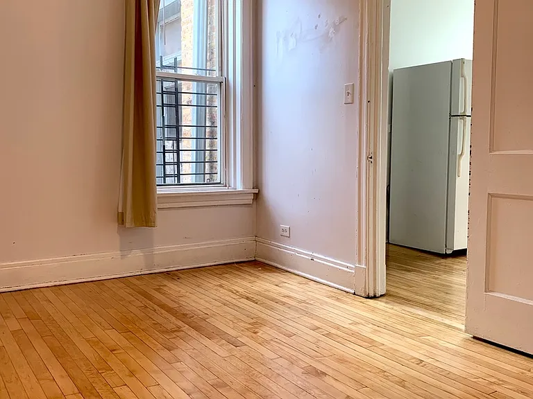 2135 W Division St #3F — Photo 10