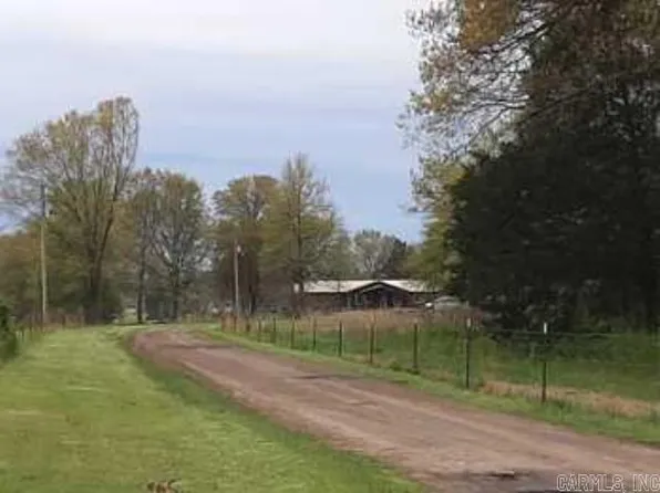 14834 N New Hope Rd, Dardanelle, AR 72834
