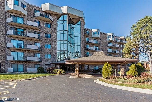 1st image of 1243 E Baldwin Ln Unit 108