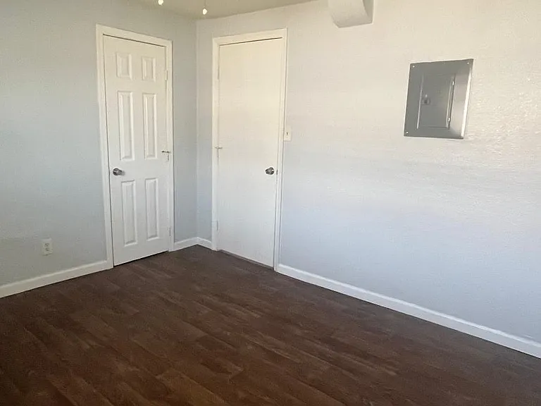 2238 E Taylor St #6 — Photo 8
