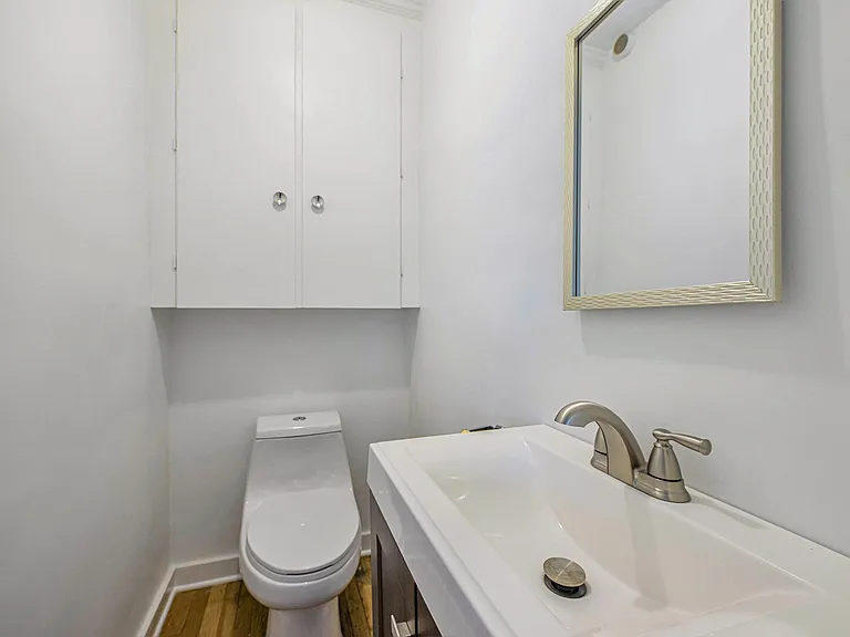 349 College Ave SE — Photo 13