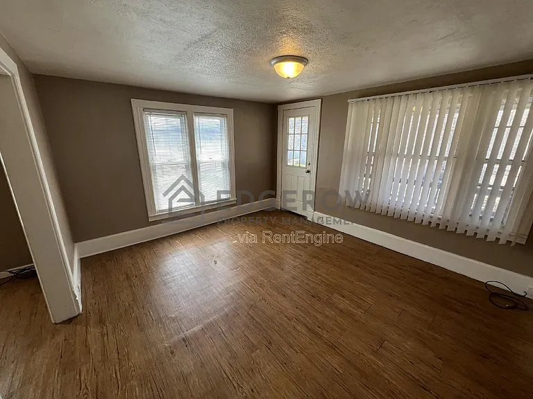 1220 Hamilton Ave NW #2 — Photo 6