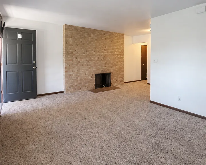 3650 S Cherokee St — Photo 6