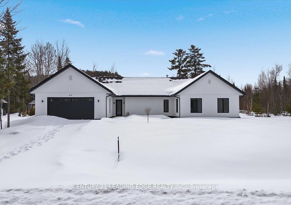 1st image of 40 Bancroft Ridge Dr