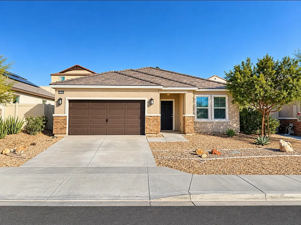 16835 Desert Star St