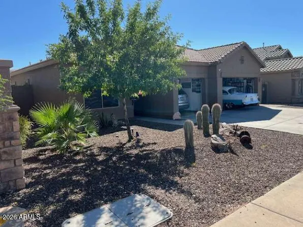 831 S PHELPS Drive, Apache Junction, AZ 85120