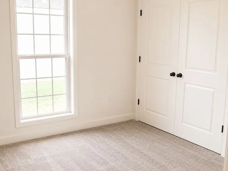 3401 Derby Dr — Photo 14