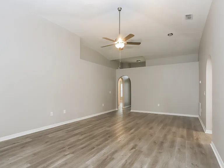 6922 Waterbrook Ct — Photo 3