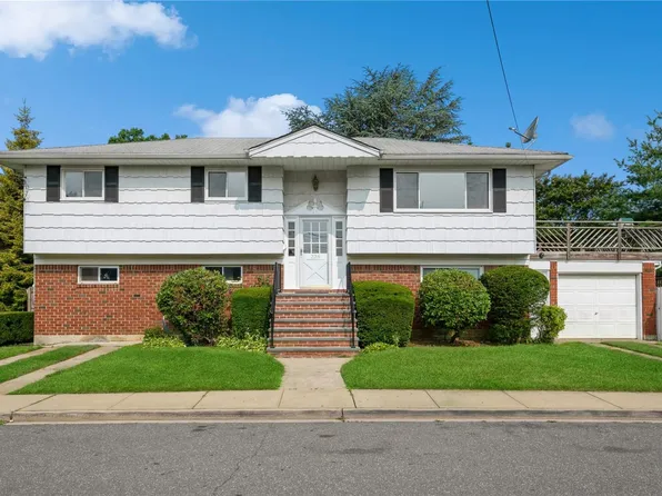 226 Laurie Lane, West Hempstead, NY 11552