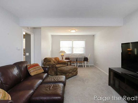 5th image of 1754 Conlon Ave SE