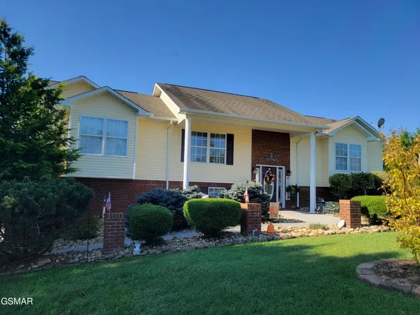 1980 River Vista Cir, Sevierville, TN 37876