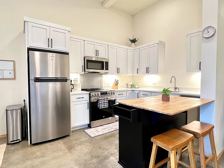617 S Adams St #101 — Photo 17