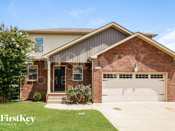 1203 Applewood Cir, Clarksville, TN 37040