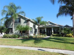 1205 Carriage Park Dr, Valrico, FL 33594