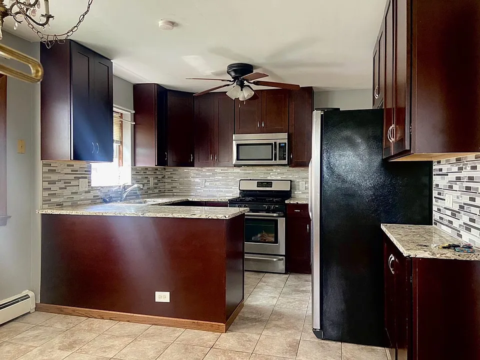Kitchen with dining area
