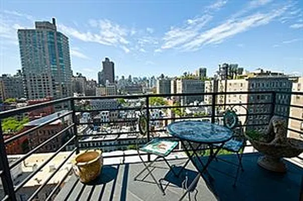 Sold by Douglas Elliman | media 6