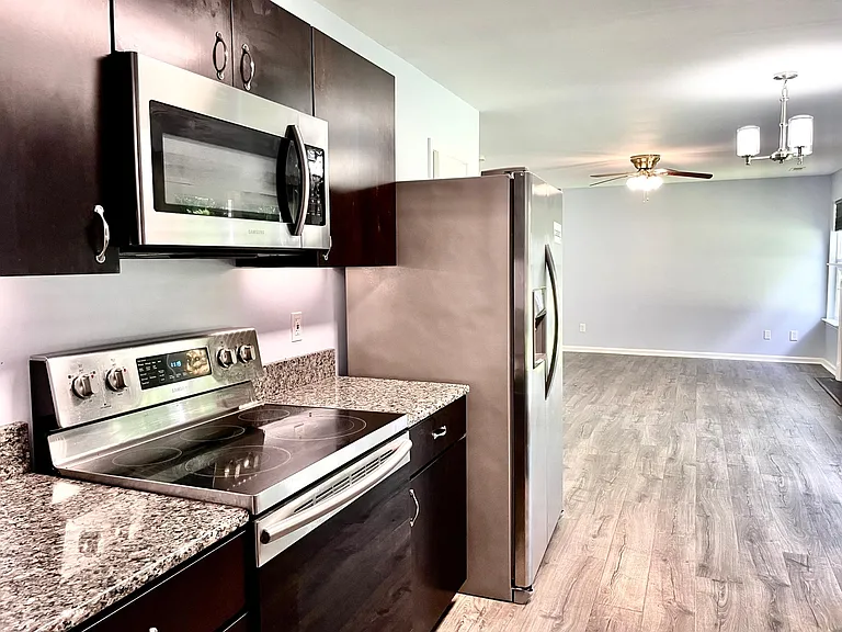 263 N Fuquay Springs Ave — Photo 7