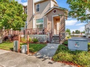 498 E East St, Benicia, CA