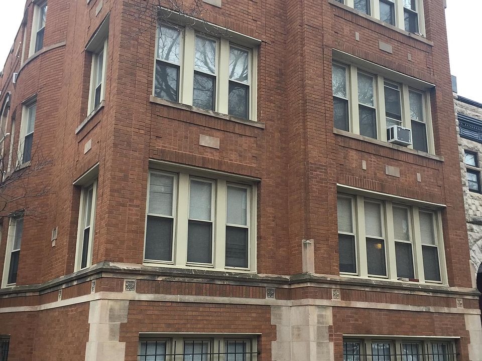 1st image of 616 W Oakdale Ave #1