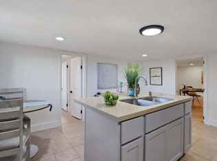5959 Laird Ave, Oakland, CA 94605