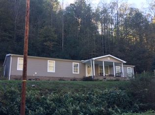 4551 Poor Bottom Rd, Elkhorn City, KY 41522