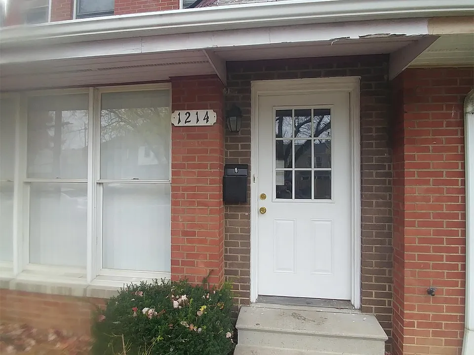 1214 Sheffield St #1