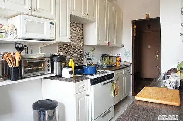 Sold by Prime Realty | media 12