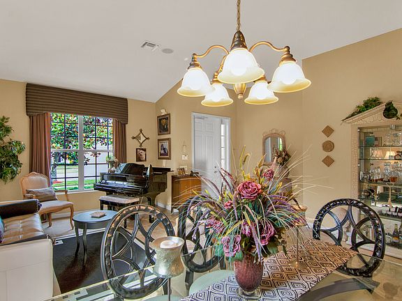 4th image of 1752 Dittmer Cir SE