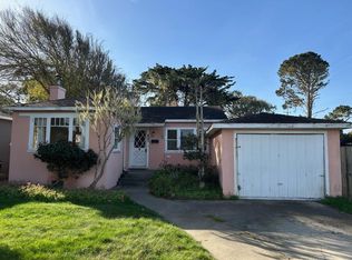 805 Sinex Ave, Pacific Grove, CA